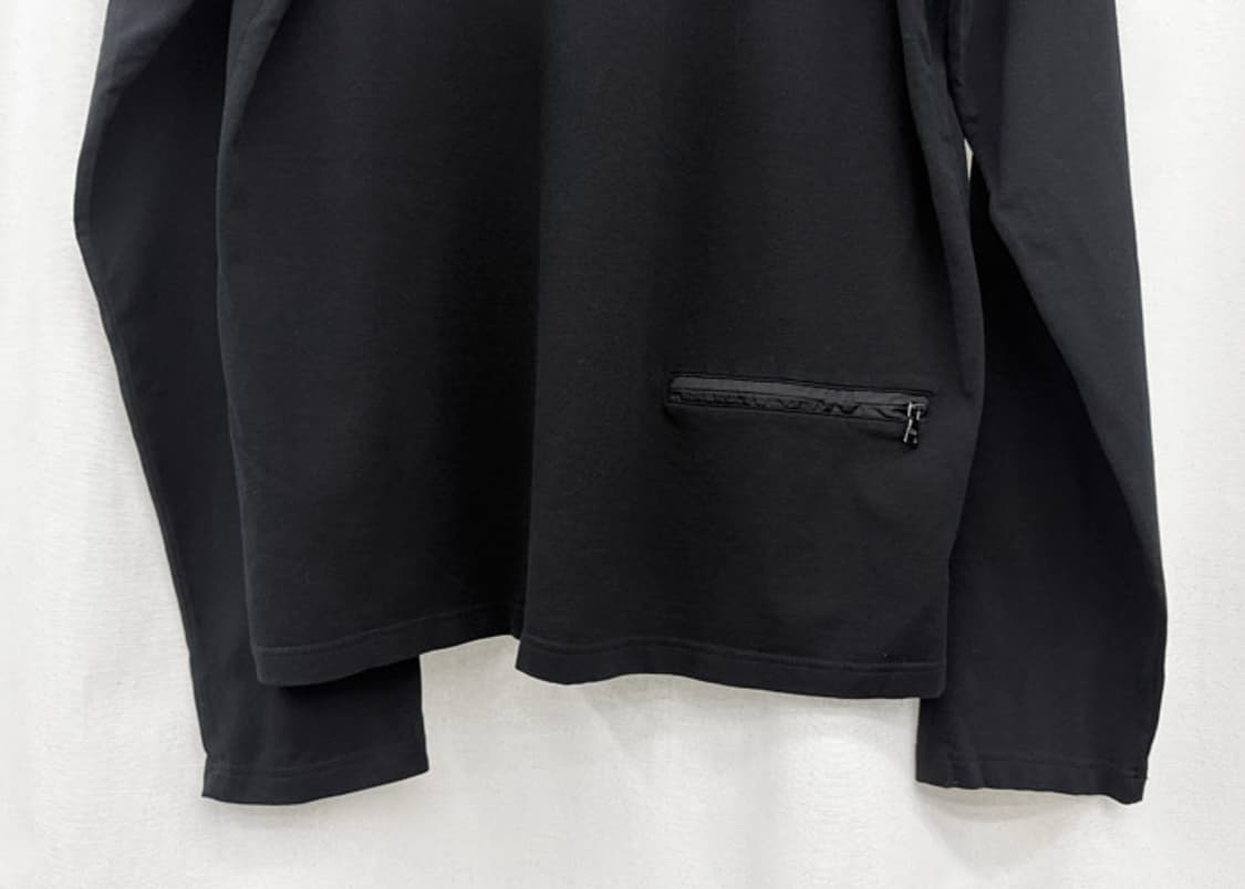 프라다 스포츠 하프집업 롱슬리브 상품이미지6