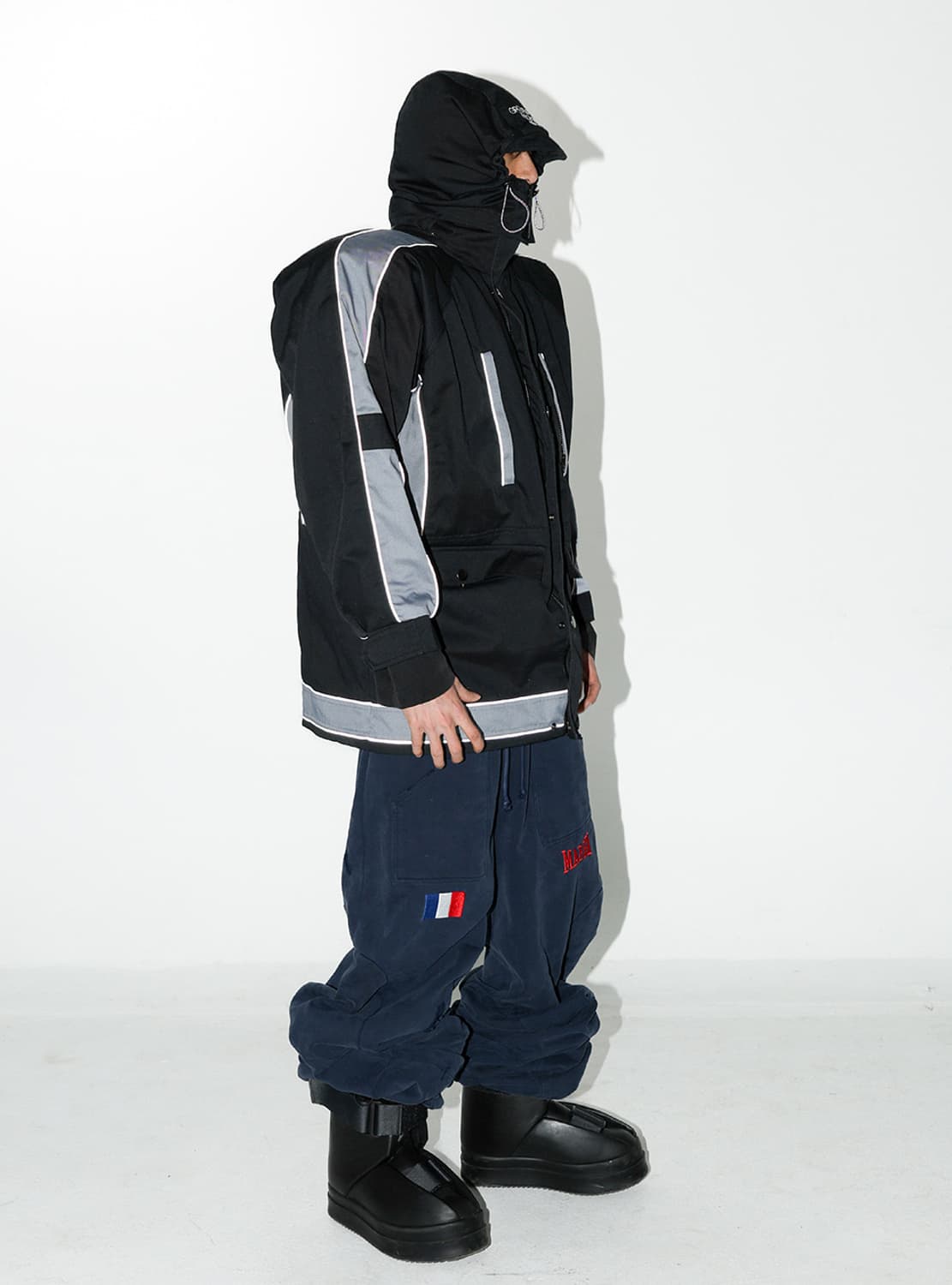 Navy Distressed Pleated Sweatpants  상품이미지2