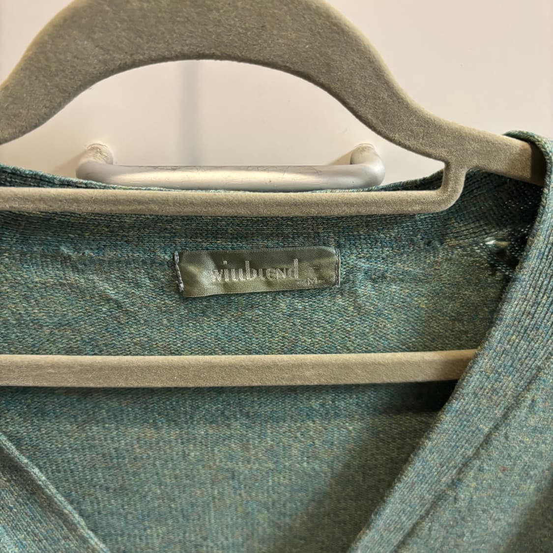 뉴 울 100% 오묘한 그린 니트 가디건 M 상품이미지4