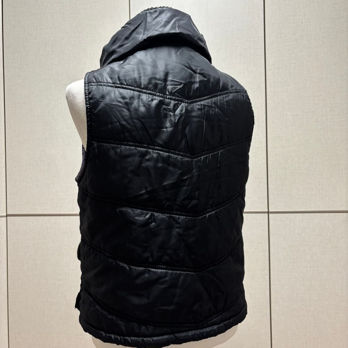 오네갸루 패딩조끼 상품이미지2