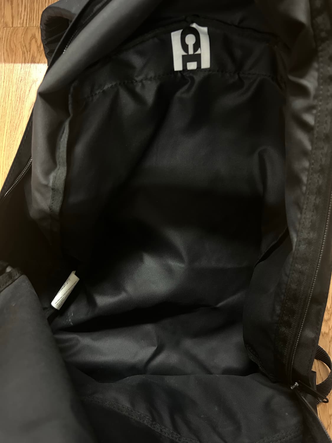 꼼데가르송 백팩 상품이미지3