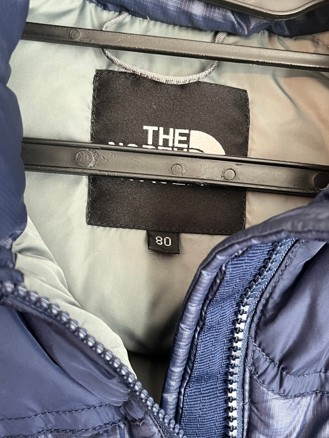 노스페이스 눕시 700 패딩 네이비/퍼플 [S] 상품이미지5