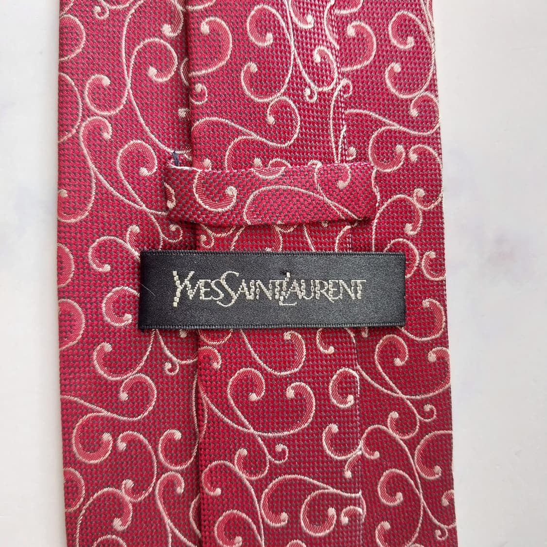 입생로랑 실크 와인 자카드 패턴 넥타이 9.5cm A+등급 K1950 상품이미지9