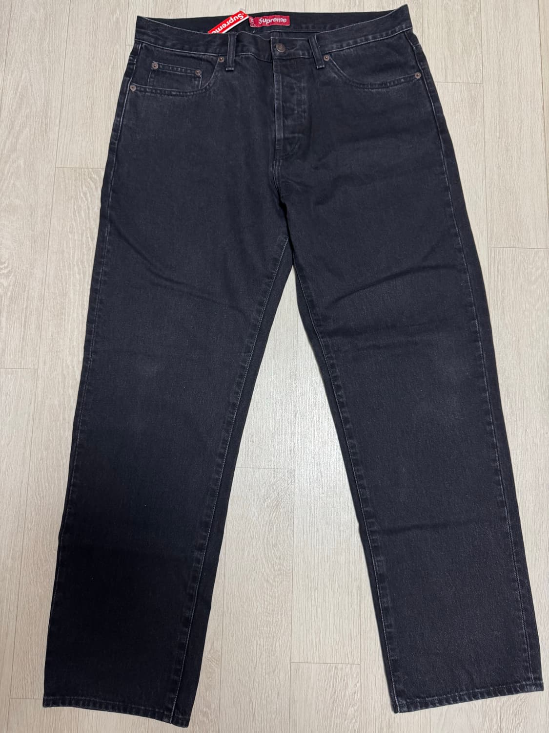 슈프림 레귤러 진 블랙 25FW (34) 상품이미지2