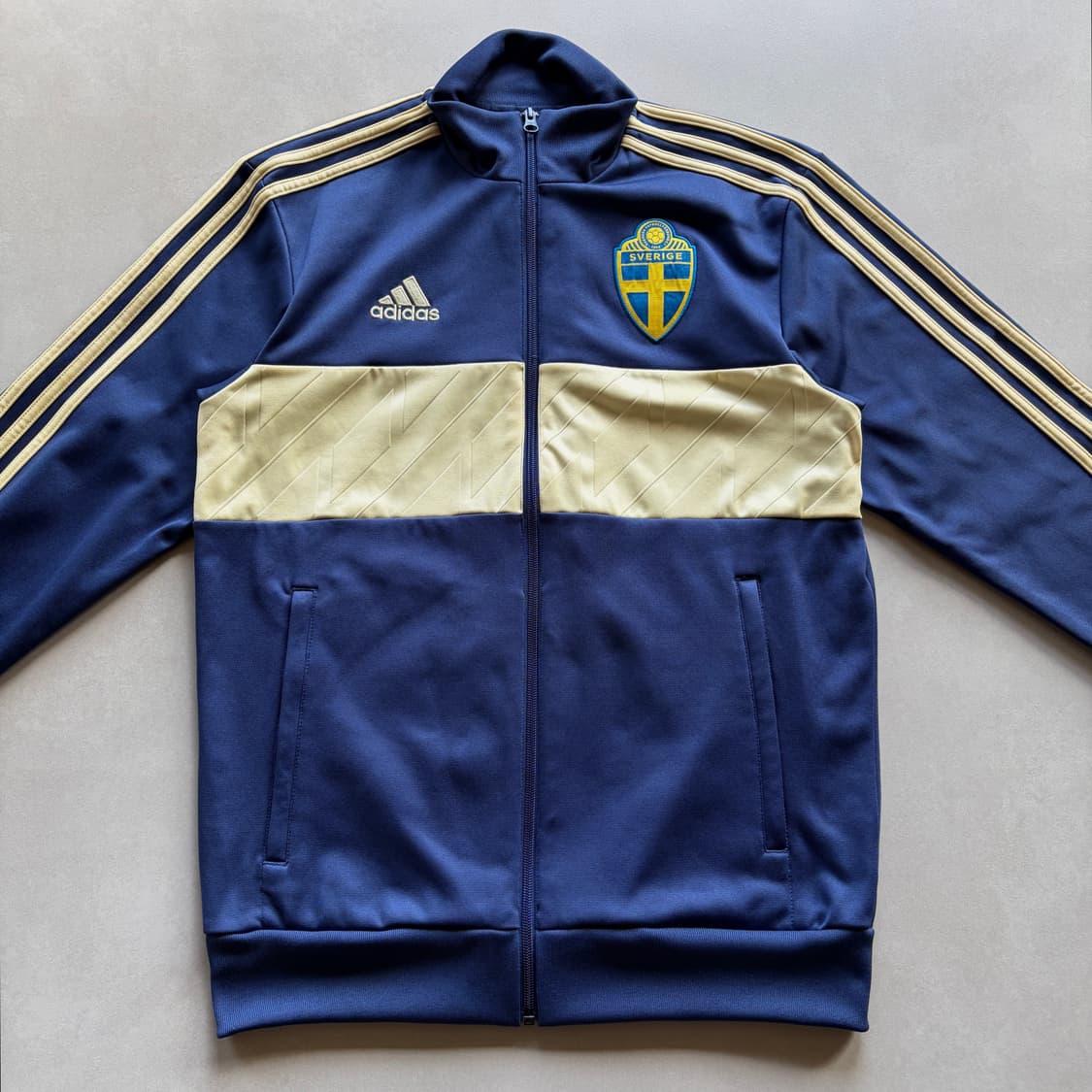 [M]아디다스 스웨덴 국가대표 트랙탑 져지 상품이미지3
