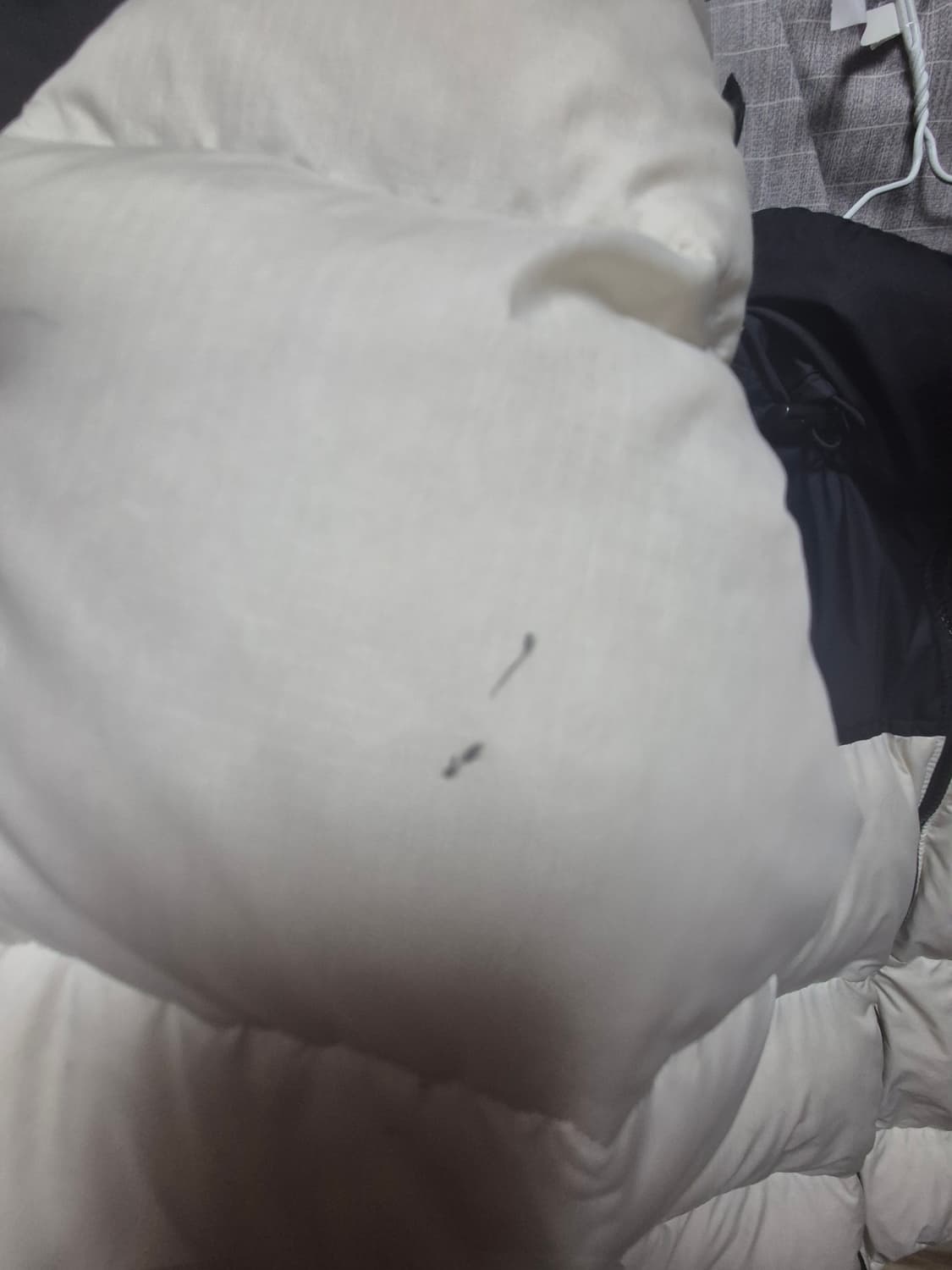 노스페이스 1996 에코 눕시 자켓 화이트 매장판 판매합니다 상품이미지2