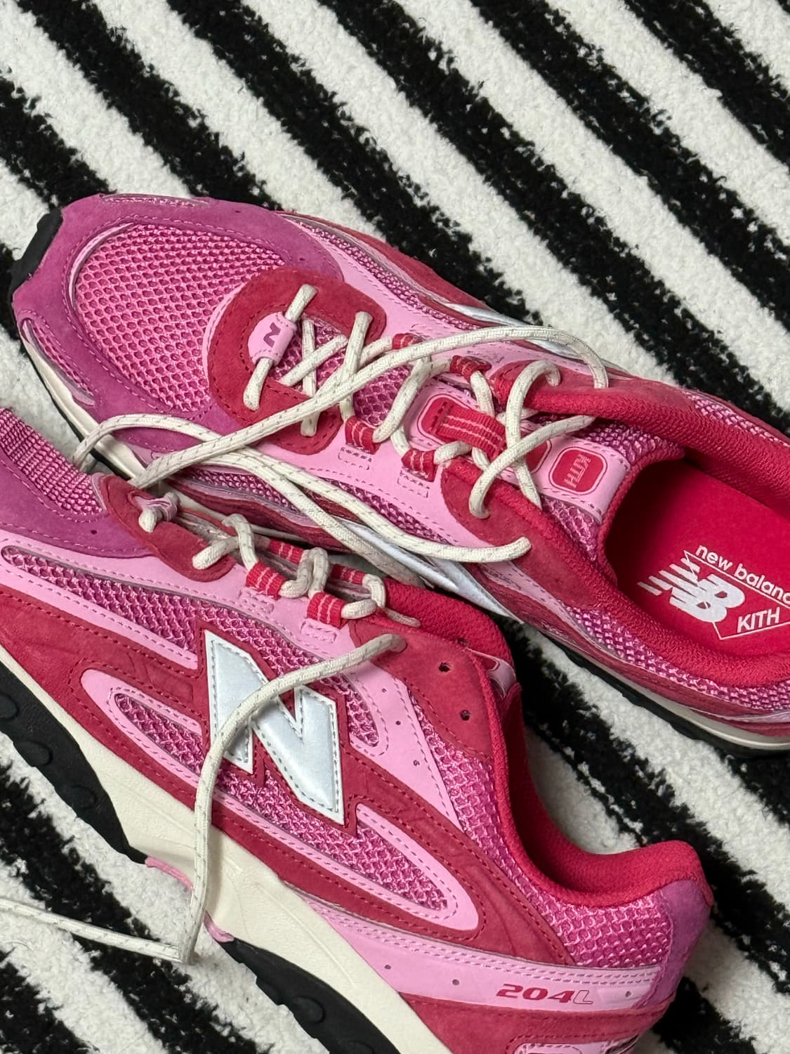 뉴발란스 키스 204 270 핑크 상품이미지1