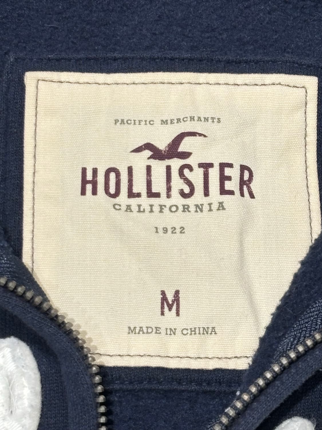 홀리스터 네이비 빅로고 후드집업 상품이미지5