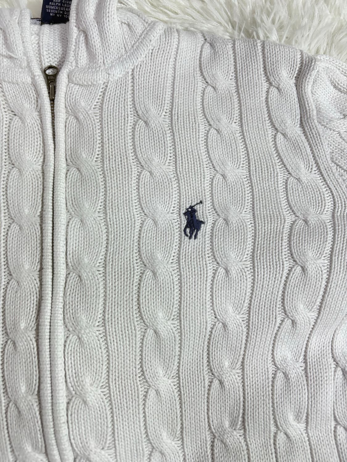 폴로 랄프로렌 화이트 포니 꽈배기 니트 후드집업  상품이미지4