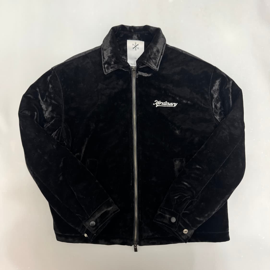 (급처) 엑스오디너리 벨벳 자켓 OS 팝업 한정 (애쉬아일랜드) 상품이미지1