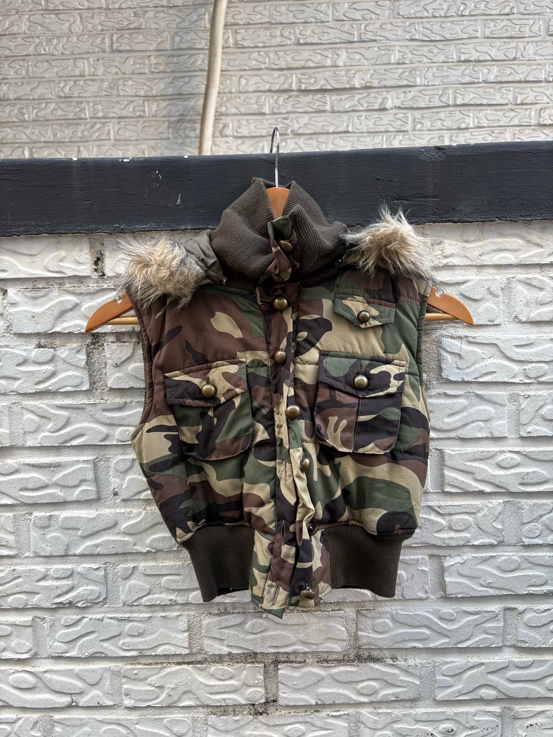 카모 조끼 패딩 상품이미지1