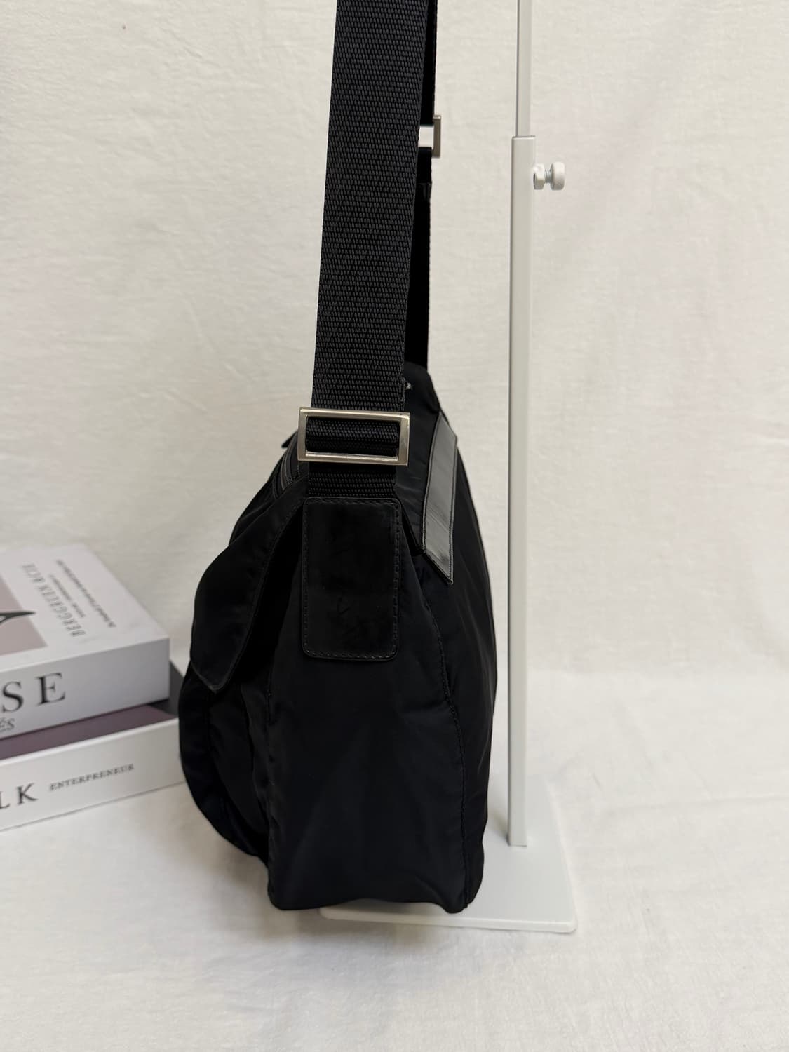 정품 프라다 포코노 나일론 주우재백 메신저백 크로스백 상품이미지6