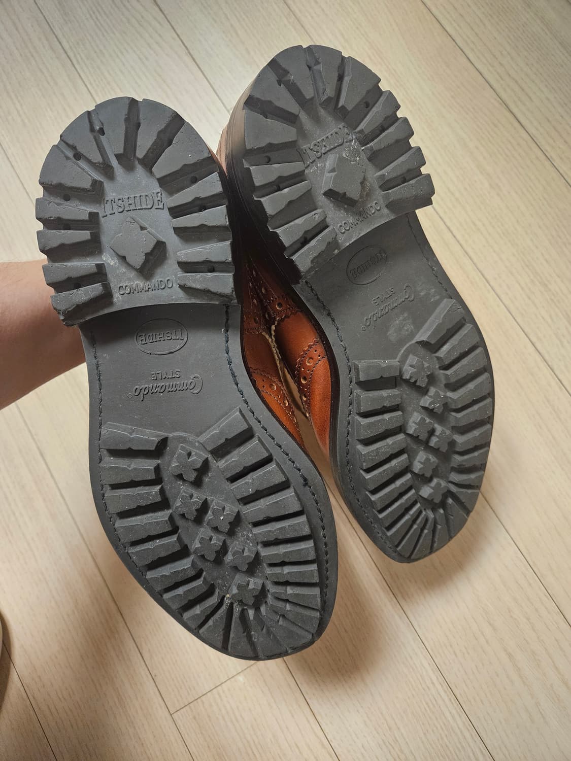 트리커즈 부통 uk6.5 255-260 상품이미지6