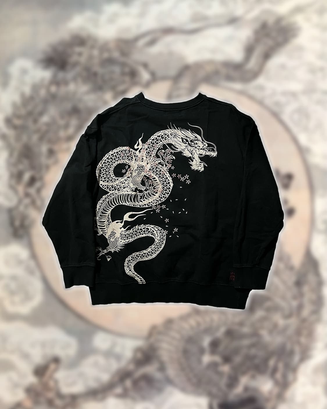 카라쿠리타마시 용 맨투맨 상품이미지2