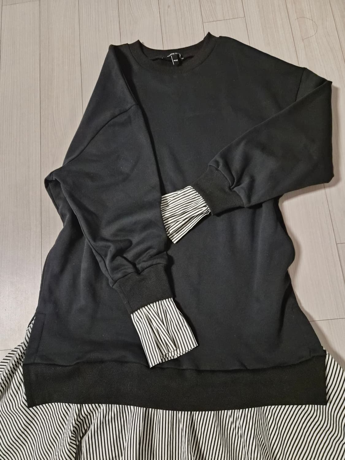 [플라스틱아일랜드] 스트라이프 셔츠 레이어드 맨투맨 원피스 상품이미지5