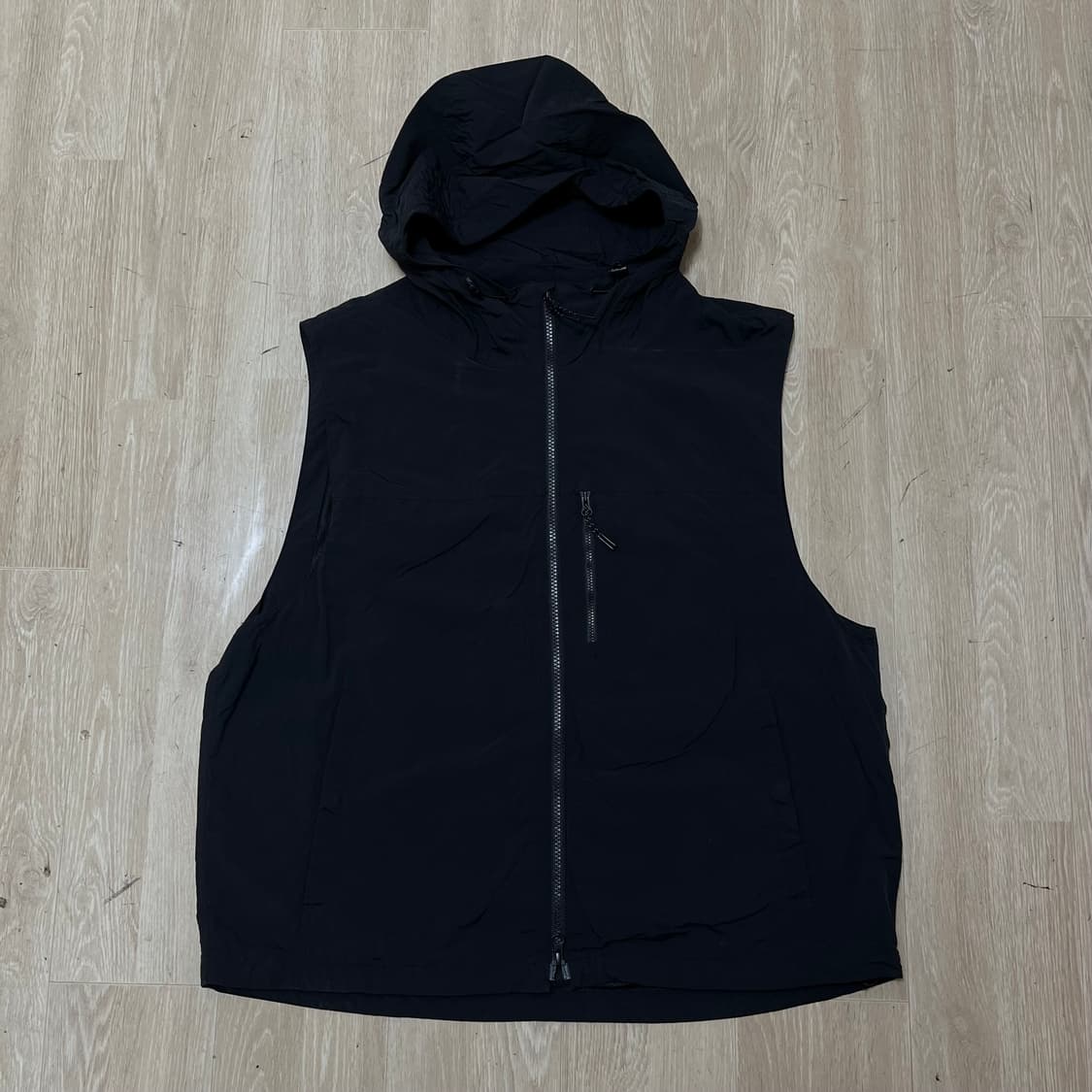 무신사 스탠다드 시티 레저 후드 조끼 XL/105 상품이미지1