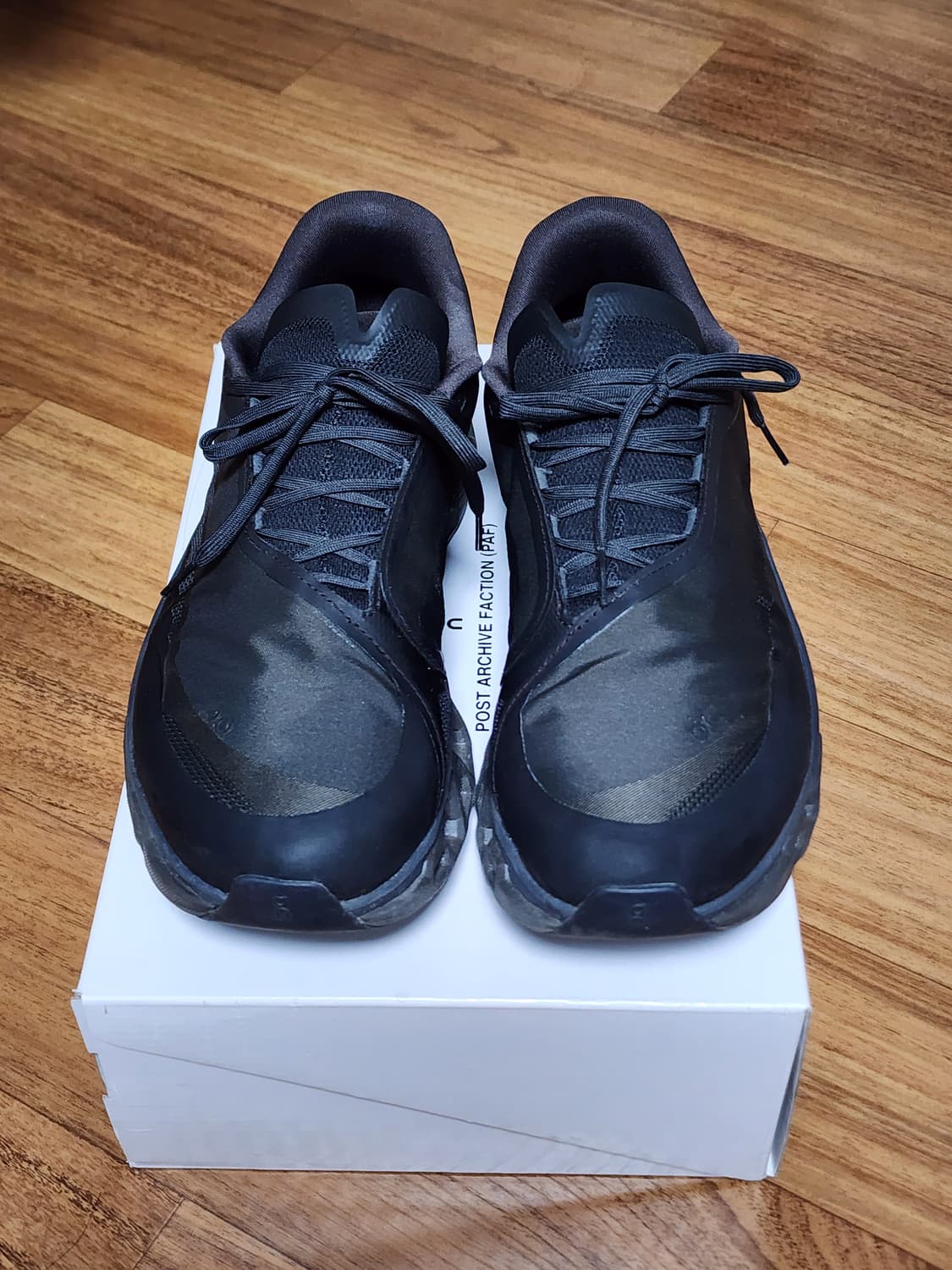 온러닝 파프 브라운 295 상품이미지1