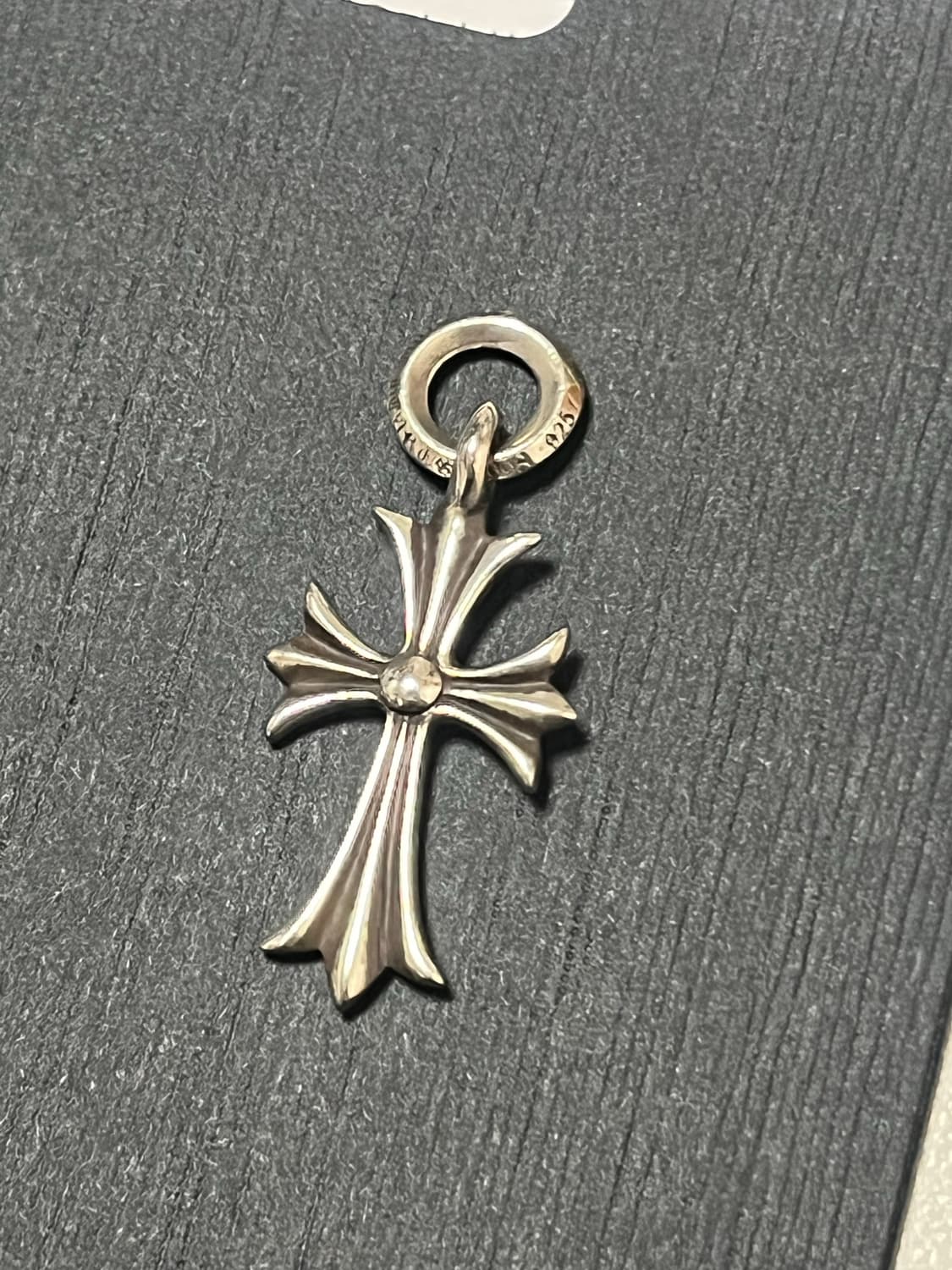 크롬하츠 타이니크로스 상품이미지2