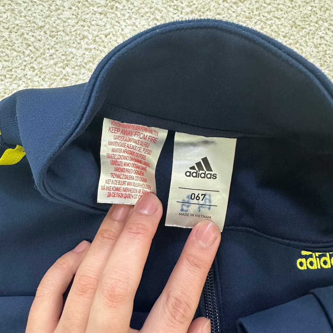 67 아디다스 키즈 트랙탑 0317D 상품이미지2