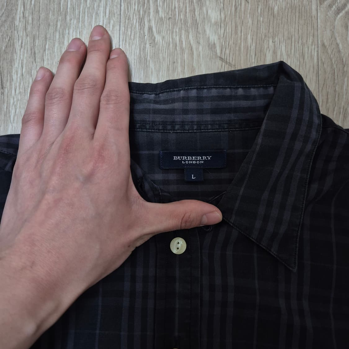 버버리 런던 여성 버튼다운 포켓 체크셔츠 L(100) 상품이미지5