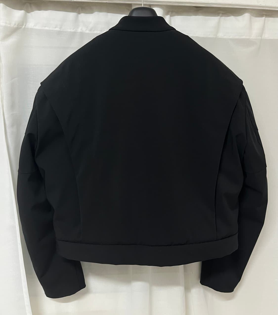 [논노드] 패디드 크롭 라이더 자켓 상품이미지2