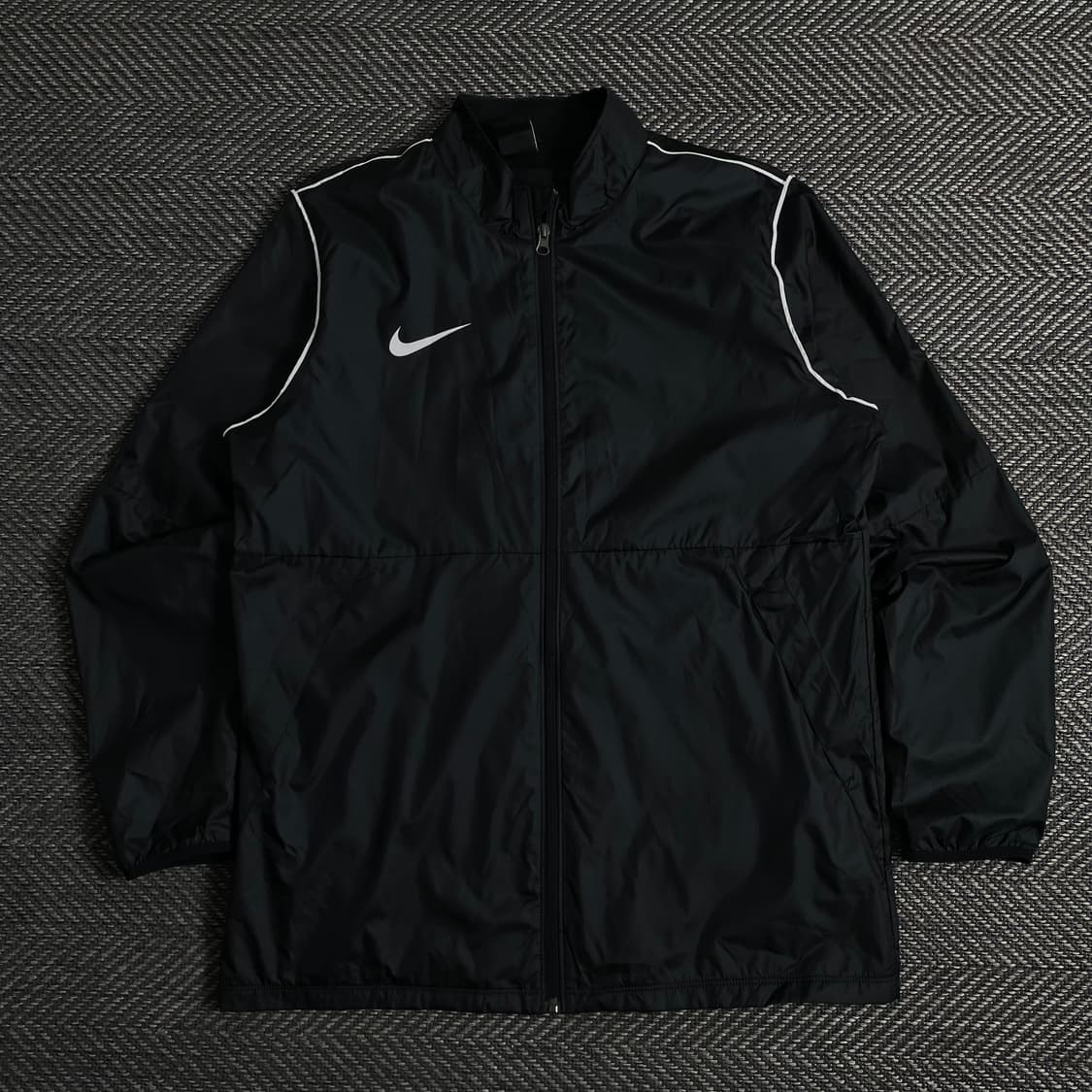 나이키 스우시 블랙 라이닝 바람막이 자켓y 3116 상품이미지2