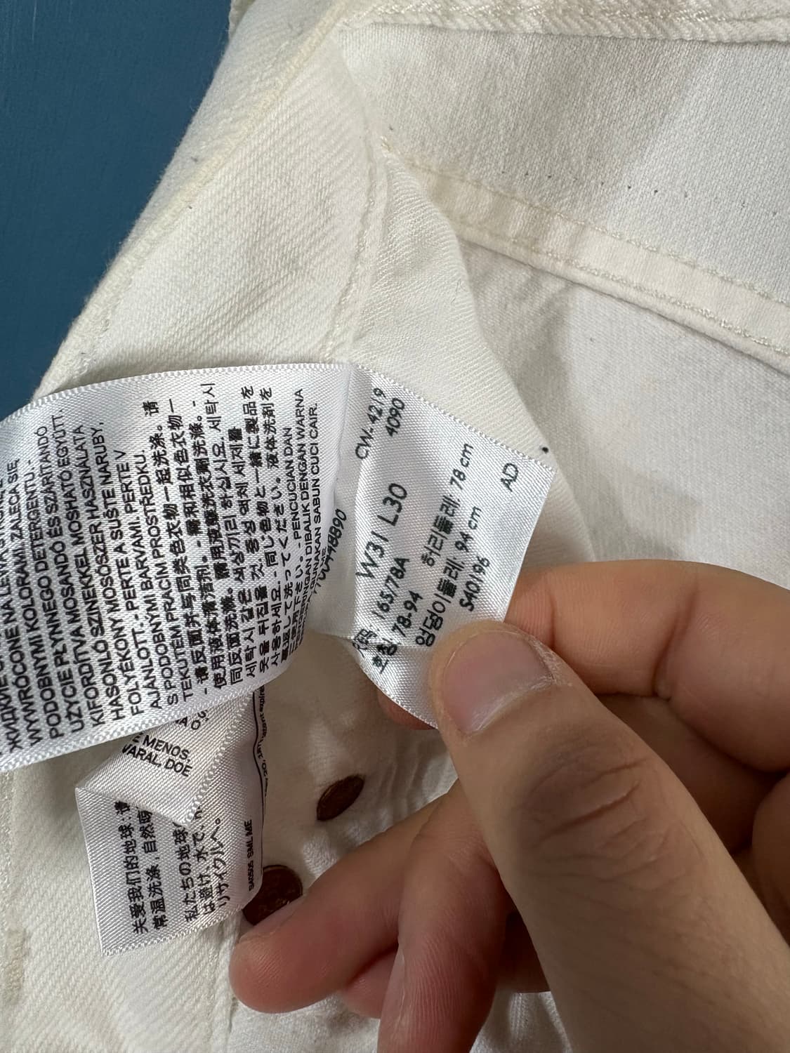 00‘s Levis 501 white denim pant. 상품이미지6