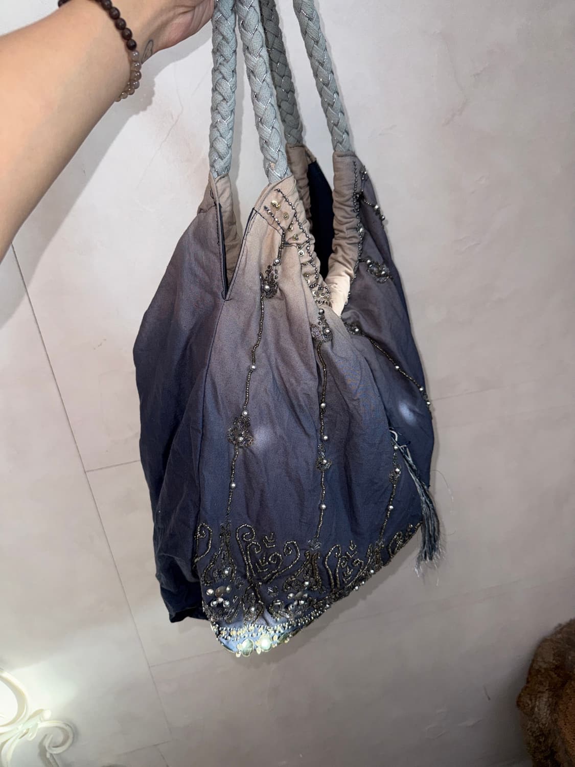 Ash navy gradient oriental embroid 토트백 상품이미지3