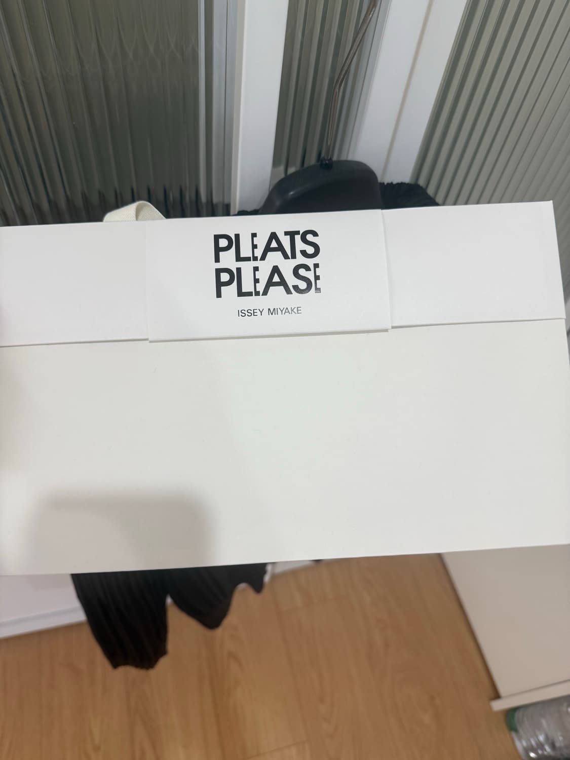 플리츠 플리즈 블랙 후드 집업 상품이미지5