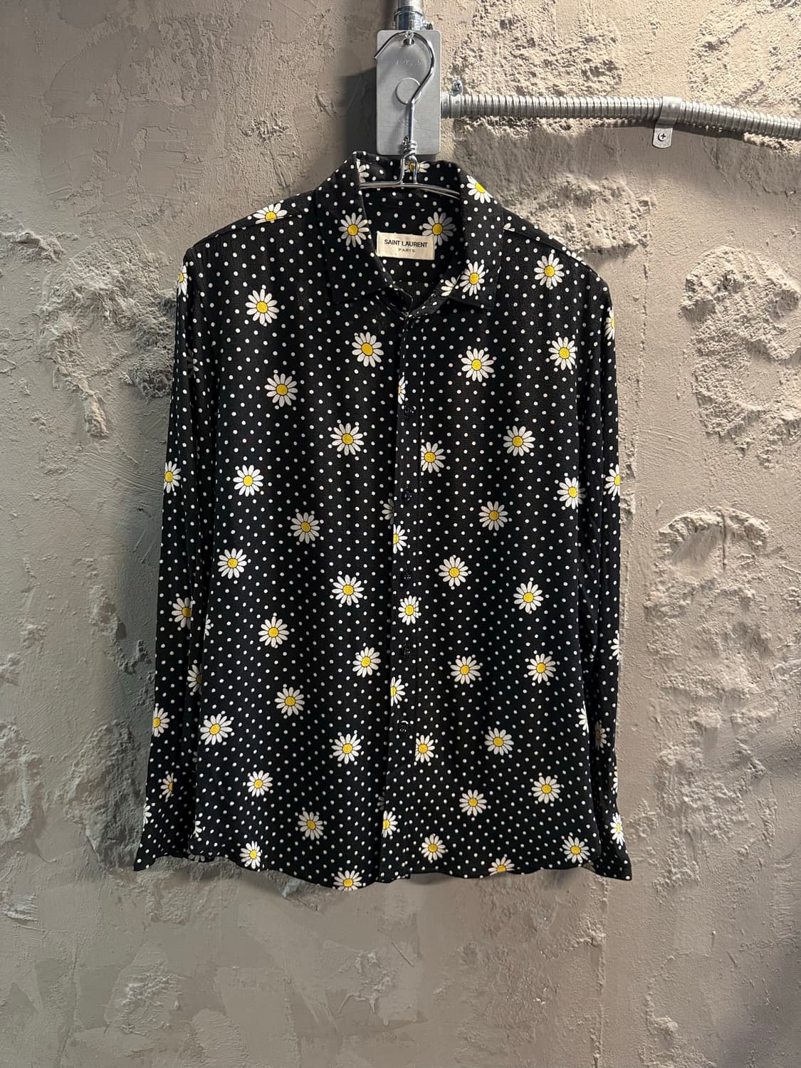 생로랑 SAINT LAURENT 데이지 도트 비스코스 셔츠 블랙 상품이미지1