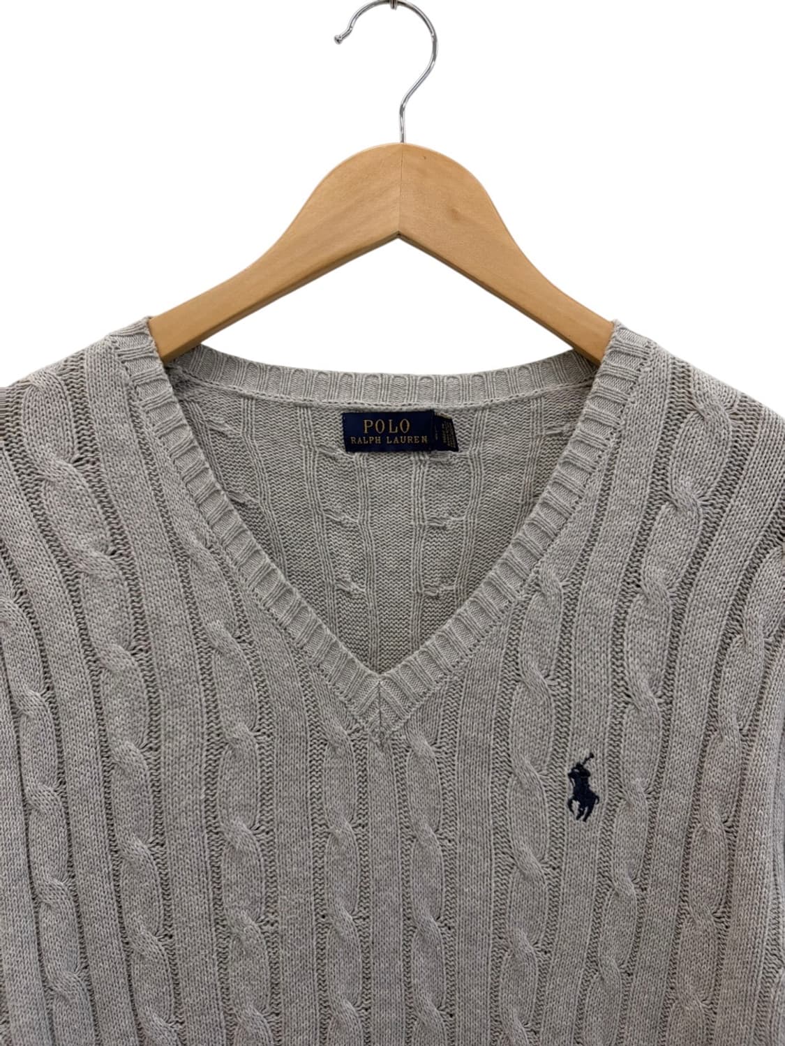 폴로 꽈배기 브이넥 니트 그레이 (L) 상품이미지2
