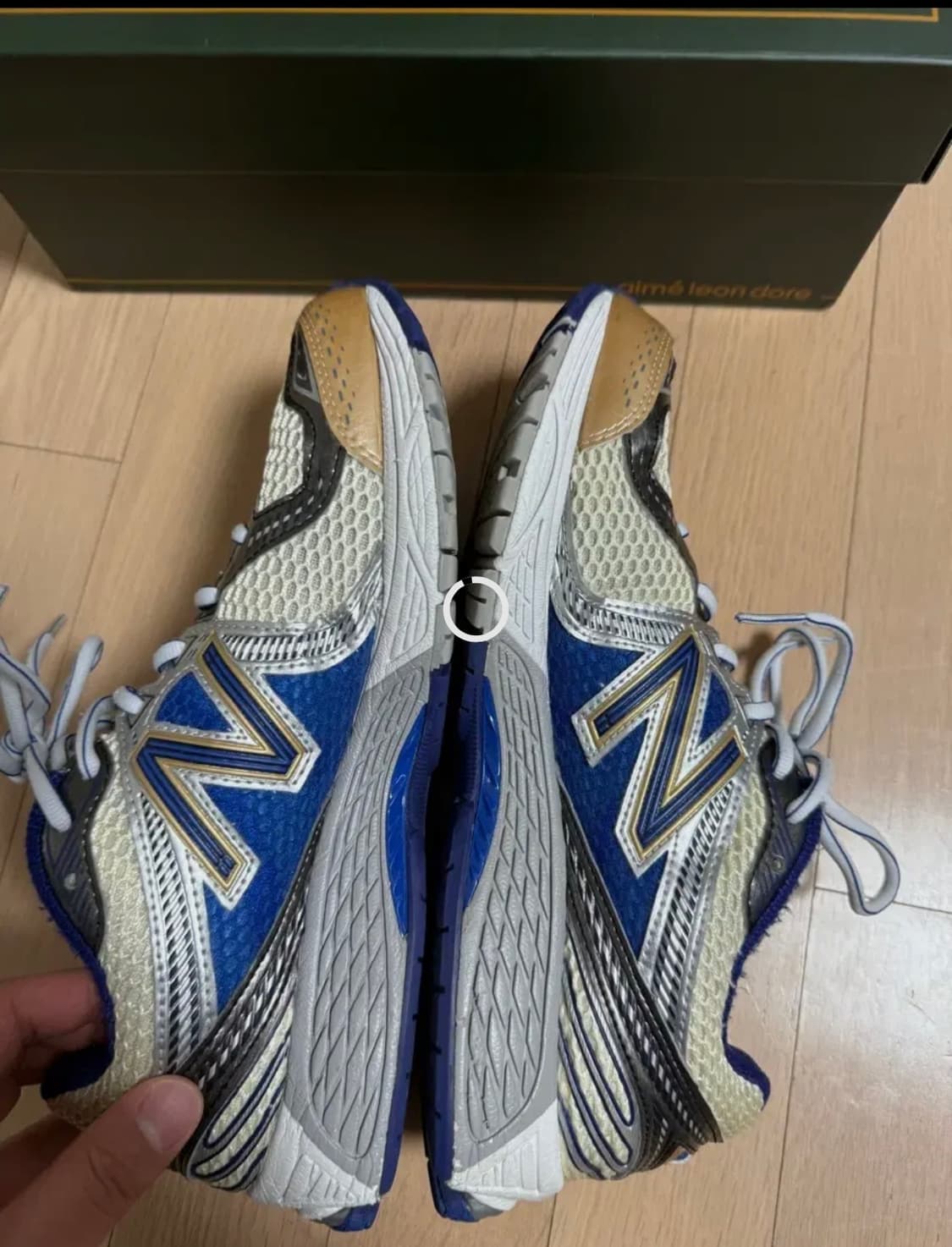 뉴발란스 860v2 에메레온도르 270 상품이미지6