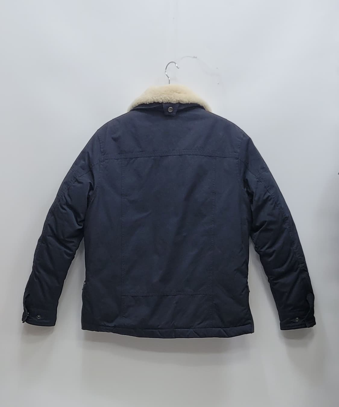 series 시리즈 라파예트 양털 카라 다운 점퍼 / 남 95
 상품이미지2