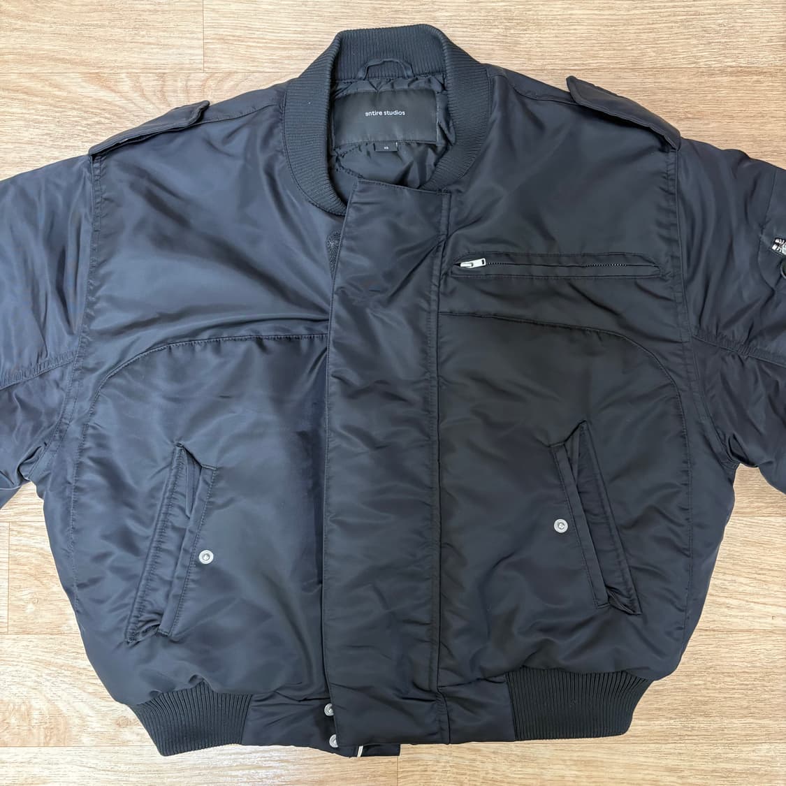 entire studio 엔타이어 스튜디오 a2 봄버 상품이미지4