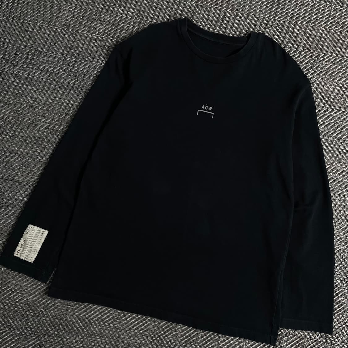 어콜드월 센터로고 박시핏 롱슬리브 티셔츠y3330 상품이미지1