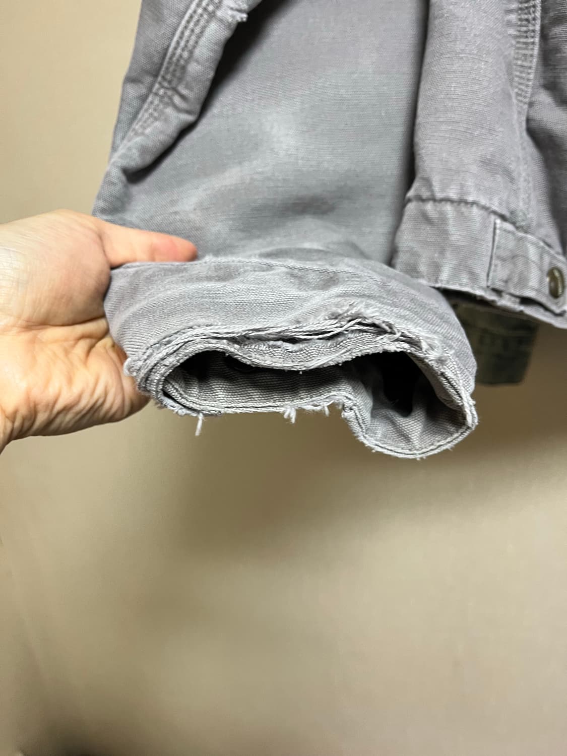 (쿠니치노무라 착용) 칼하트 J64 CMT 시멘트 L 판매 상품이미지5