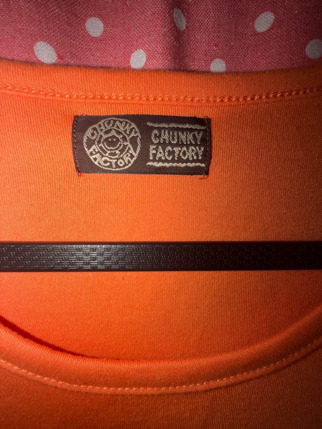 [CHUNKY FACTORY] 크런키 팩토리 슬림핏 무지 반팔 티셔츠 상품이미지2