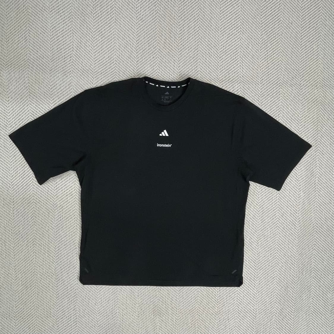 아디다스 오버사이즈 반팔티 블랙 2XL 상품이미지1