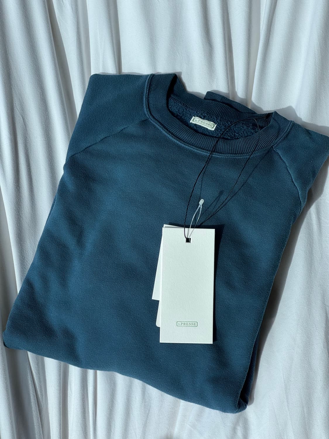 [3] 아프레쎄 26ss 라이트웨이트 빈티지 스웻 네이비 상품이미지7