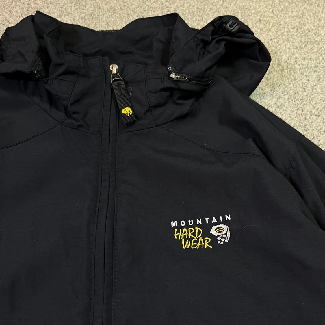 마운틴 하드웨어 우먼 바람막이 자켓 상품이미지2
