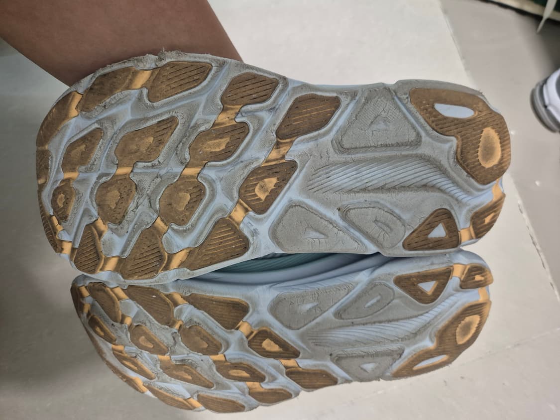 호카 클리프톤 9 런닝화 265(박스0) 상품이미지2