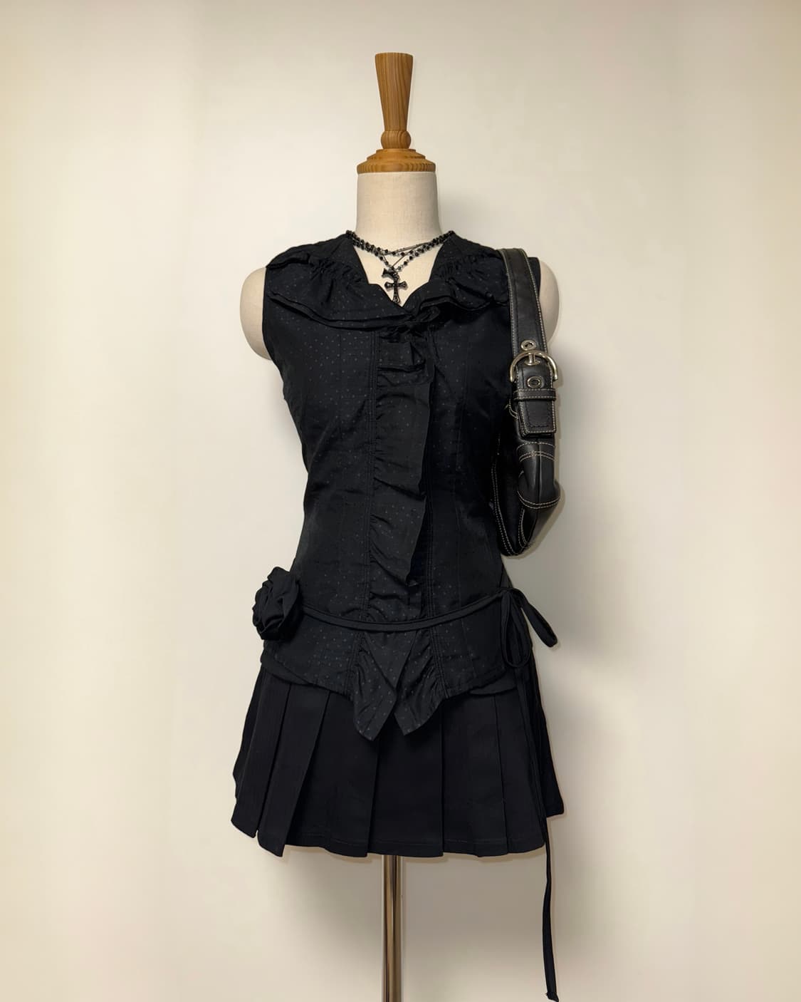 도트패턴 프릴 나시 블라우스 셔츠 상품이미지3