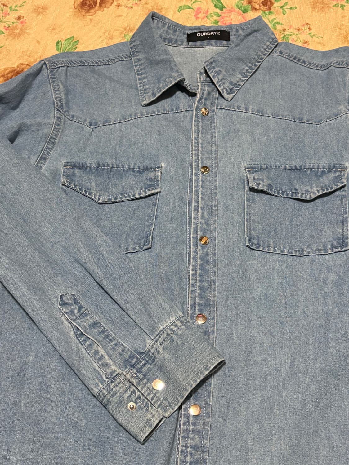 버튼 청셔츠 상품이미지1