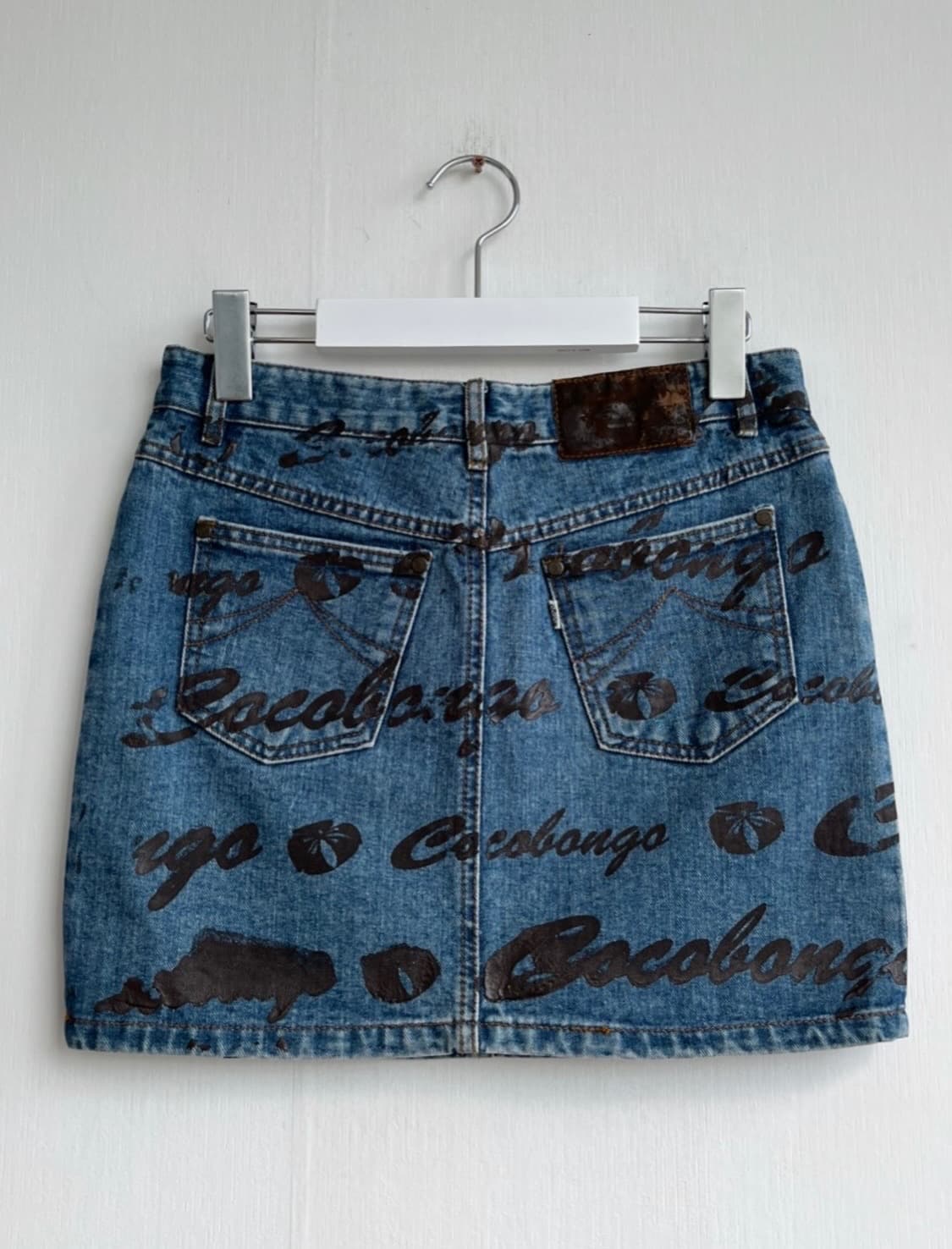 COCO BONGO Y2K 프린팅 데님 스커트 상품이미지6