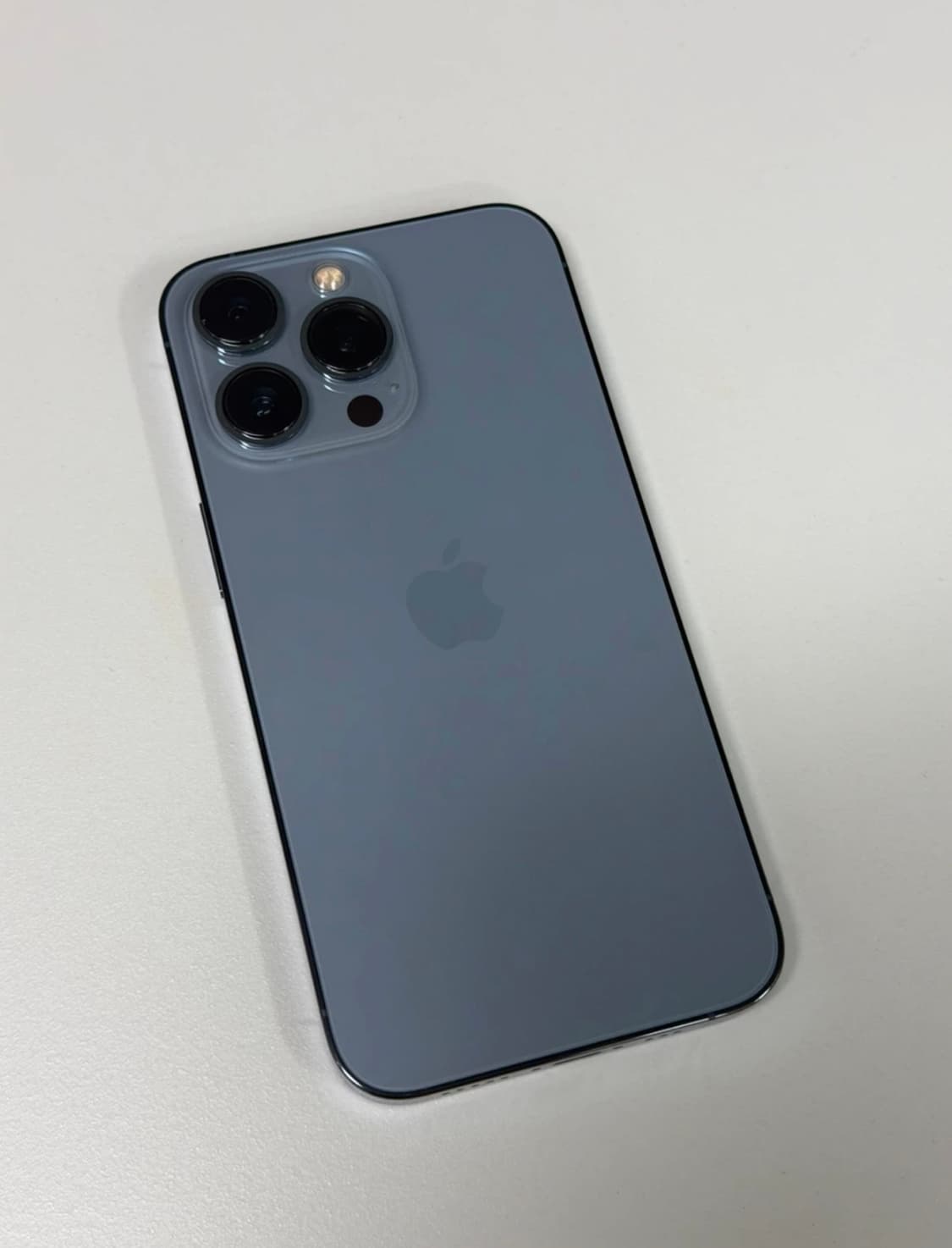 아이폰 13 프로 상품이미지1