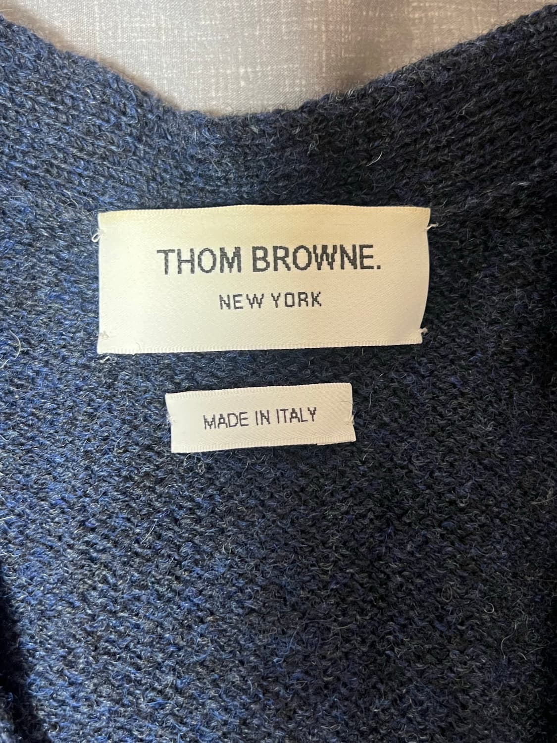 톰브라운 아란케이블가디건 블랙 3사이즈 상품이미지2