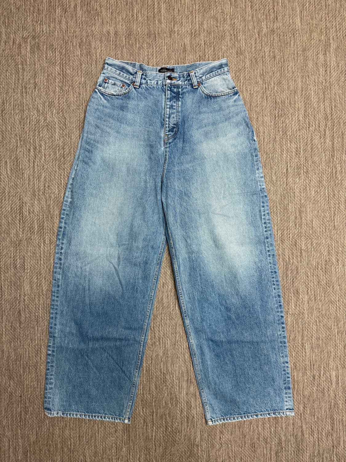 발렌시아가 논코티드 와이드 레그 배기 진 xs사이즈 상품이미지1