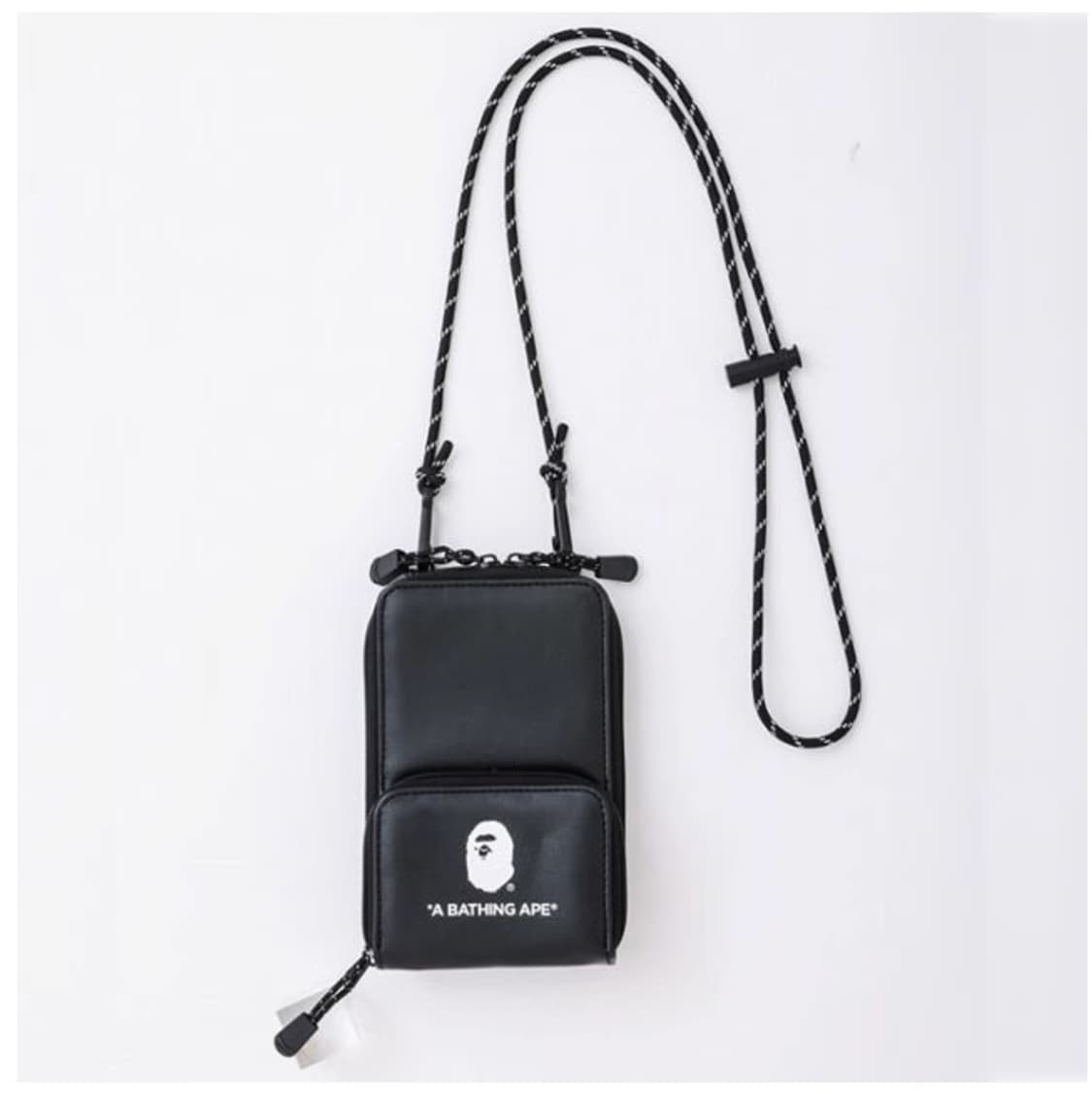 (잡지부록) 베이프 블랙 미니 크로스백 상품이미지2