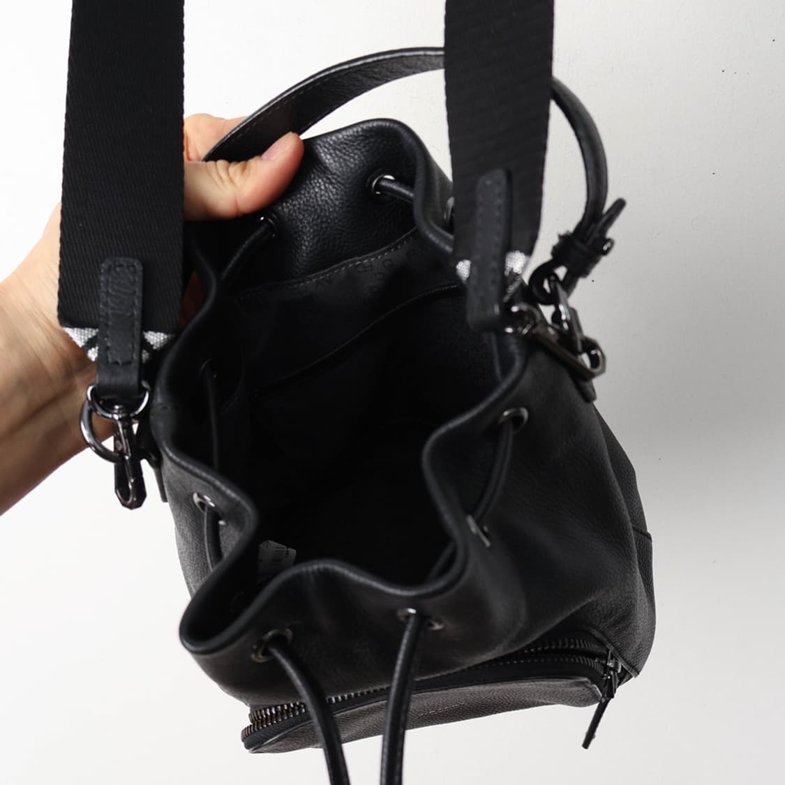 오야니 보딩 레더 버킷백 상품이미지7