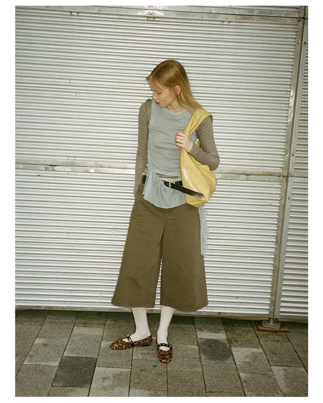 [2회 착용] khiho 기호 버클 스트랩 발레리나 플랫_원가 19.8 상품이미지5